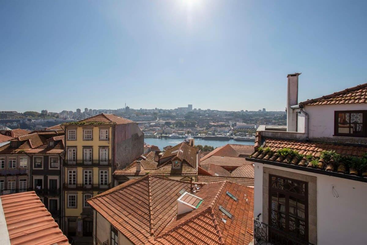 Апартаменты Liiiving In Porto - Ribeira Vintage View Экстерьер фото